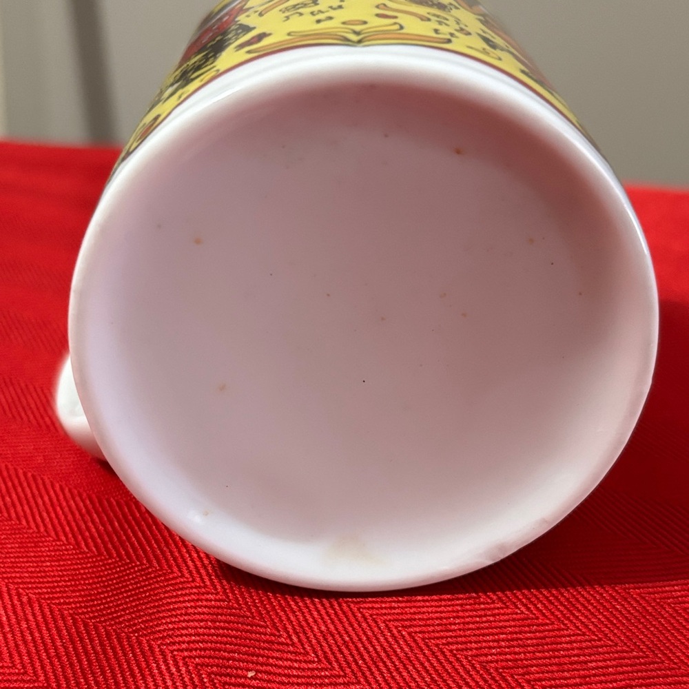 Vintages 1970’s Illustrated Ceramic Coffee Mug - Picture 3 of 4